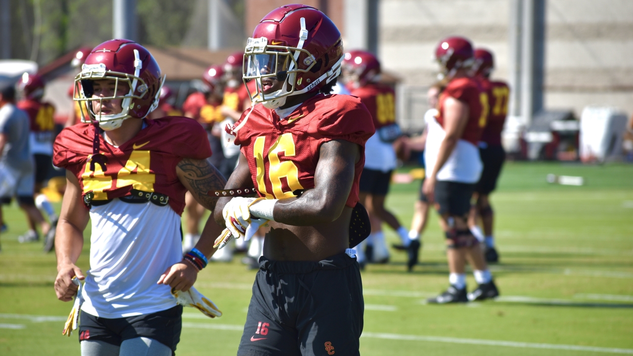 USC Fall Camp Stock Report: Offensive Risers